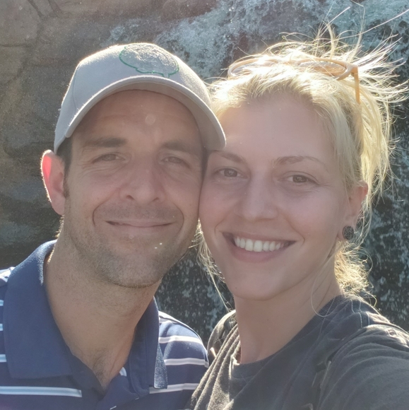 Meet your Posher, Erika - Picture 2 of 2